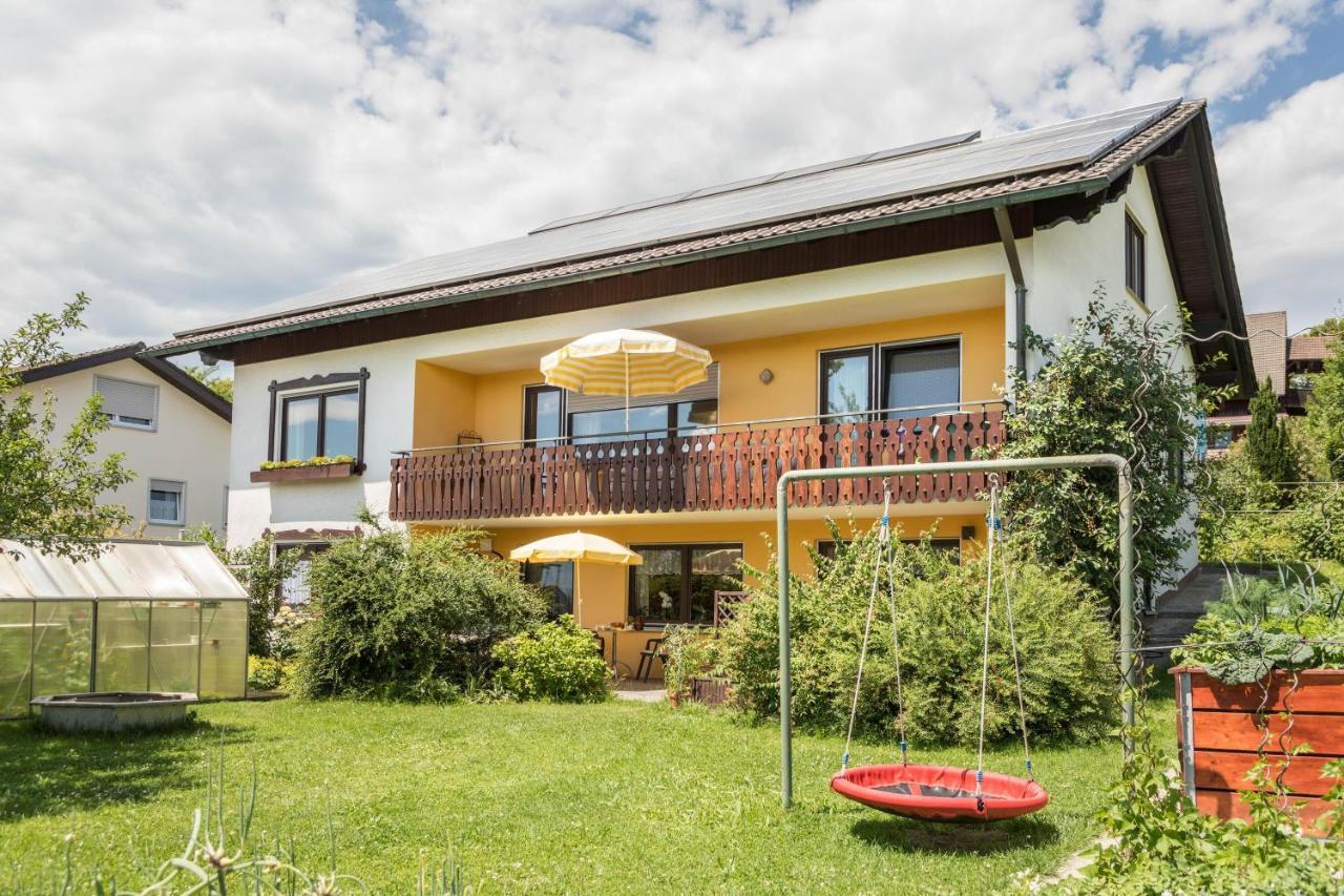 Bett Und Fruehstueck Bei Gertrud Apartment Hergensweiler Exterior photo