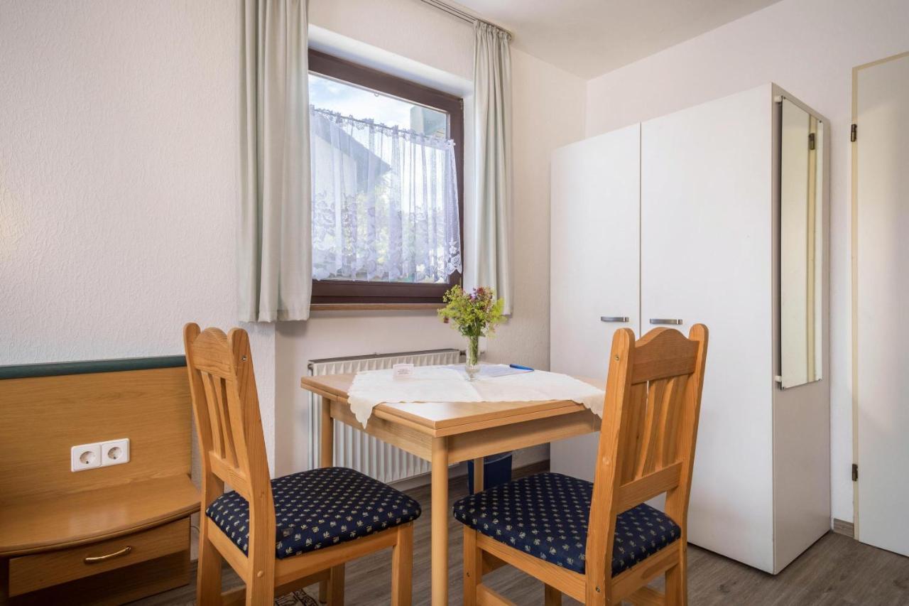 Bett Und Fruehstueck Bei Gertrud Apartment Hergensweiler Exterior photo